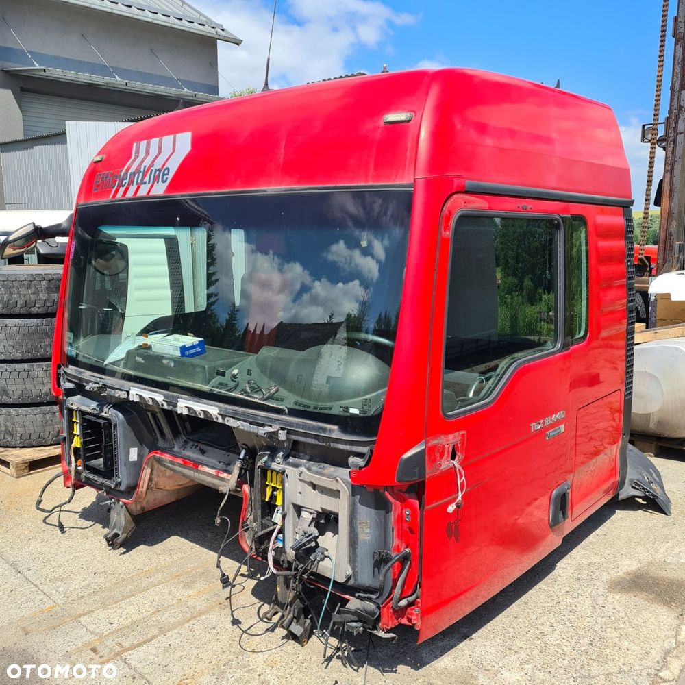 Kabiny pojazdów MAN różne modele i kolory - 2