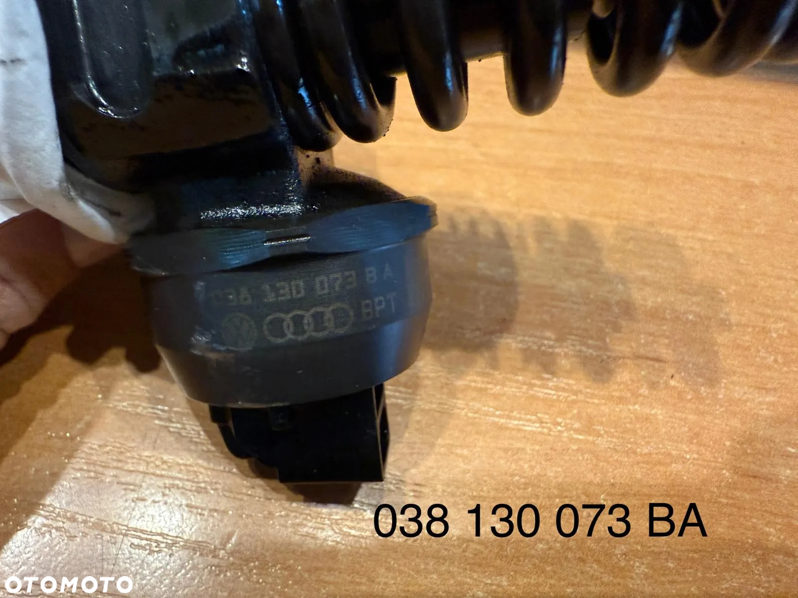 Pompowtryskiwacze kpl  1,9 TDI VW AUDI SKODA SEAT  038130073BA - 2