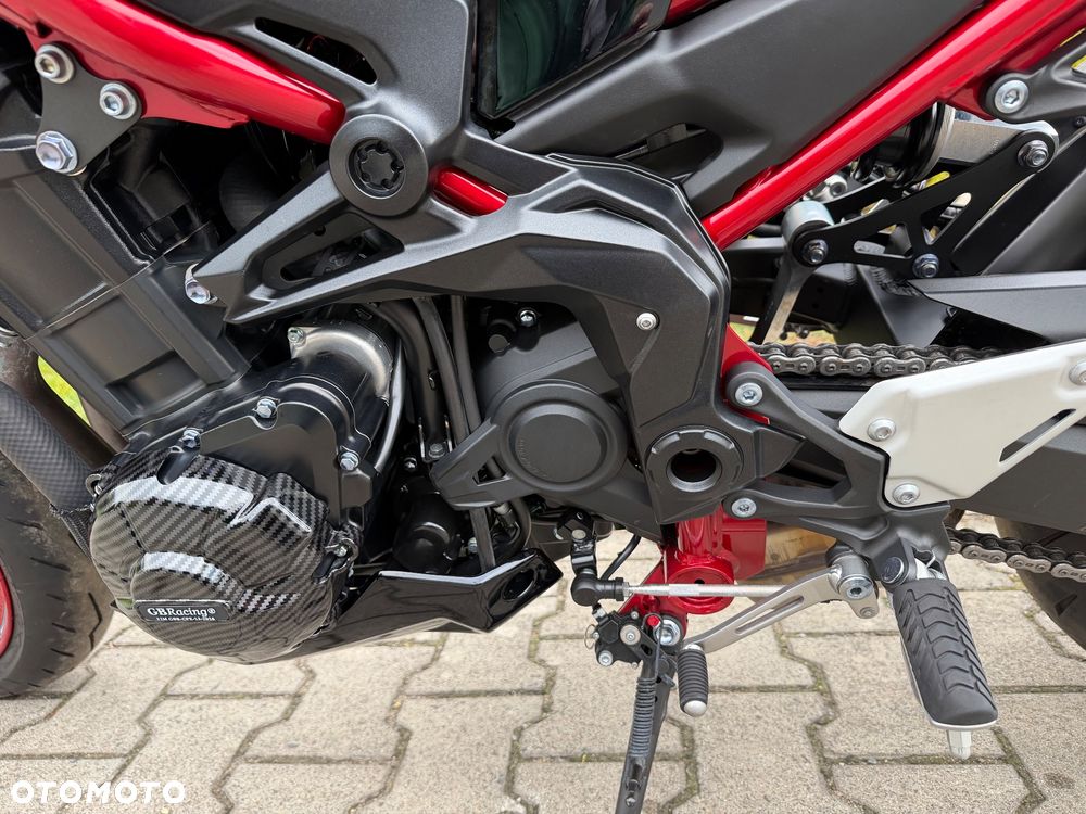 Kawasaki Z - 30