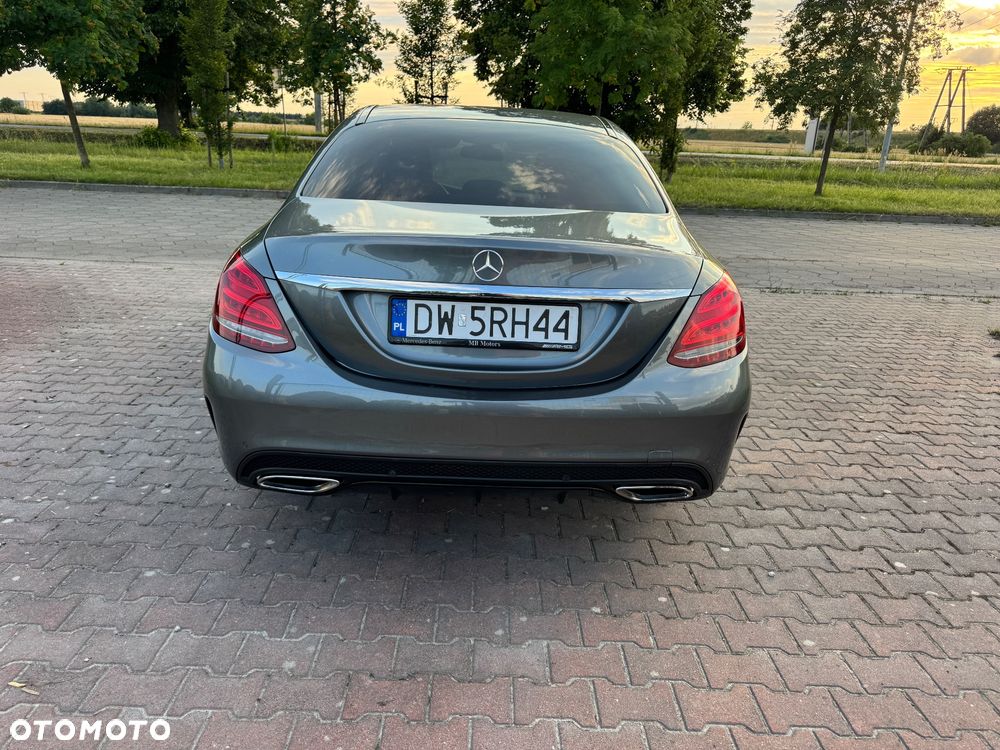 Mercedes-Benz Klasa C 200 4-Matic 9G-TRONIC - 16