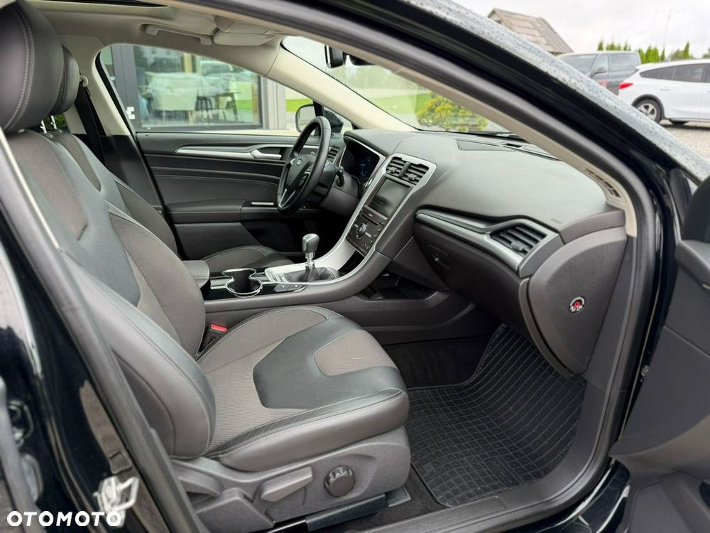 Ford Mondeo - 16