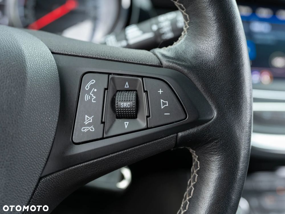 Opel Astra 1.5 CDTI Elegance S&S - 24