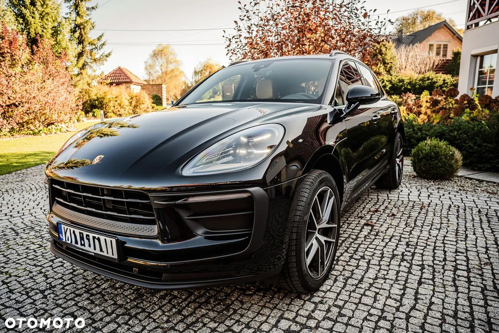 Porsche Macan Standard - 2