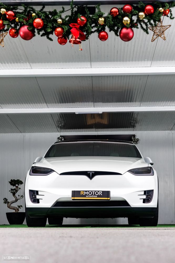 Tesla Model X P100D - 4