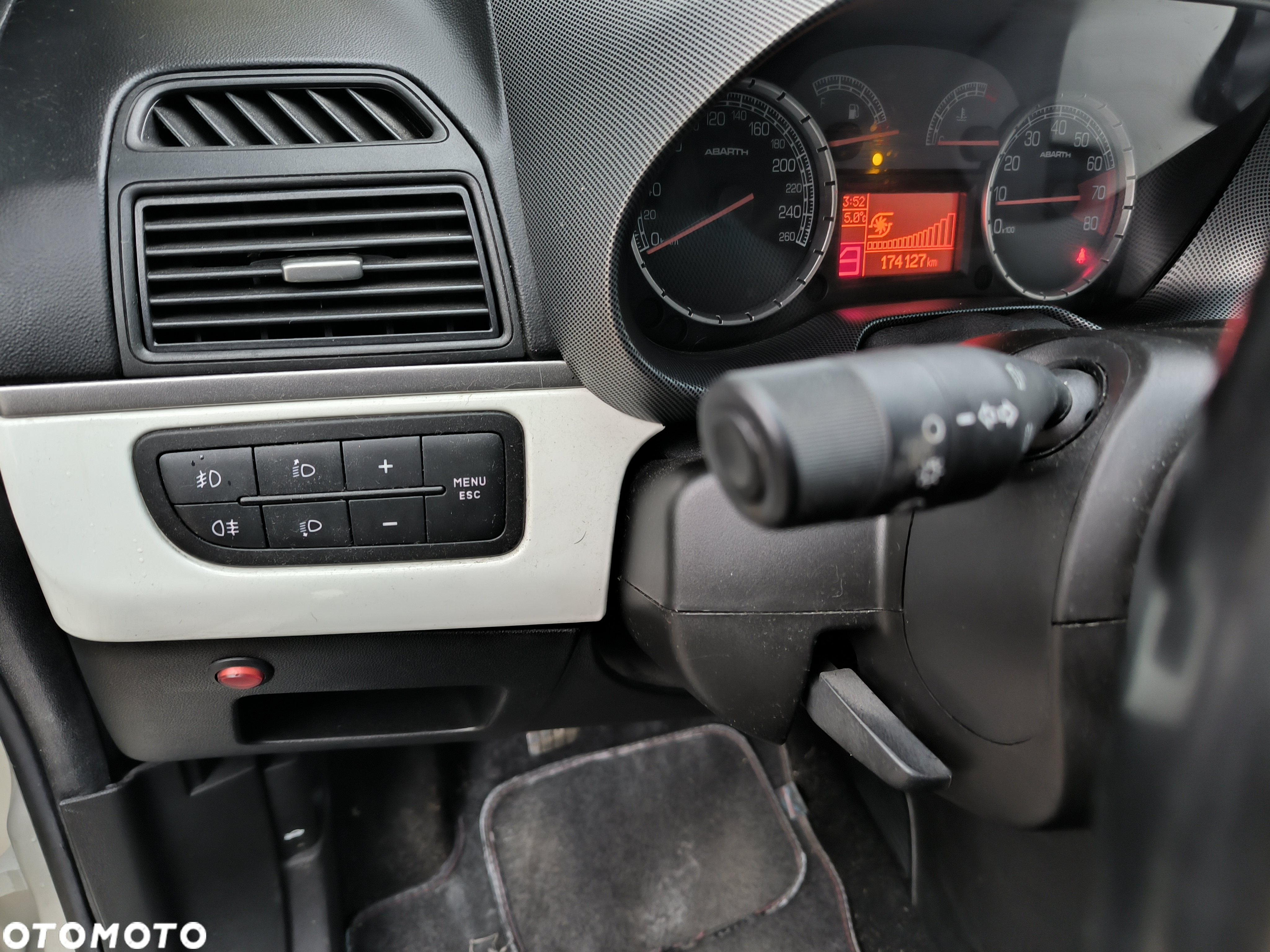 Fiat Grande Punto 1.4T-Jet Abarth - 31