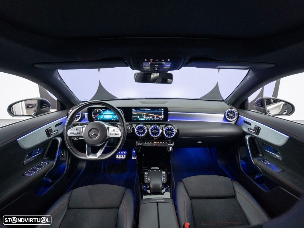 Mercedes-Benz CLA 250 e Shooting Brake AMG Line - 16