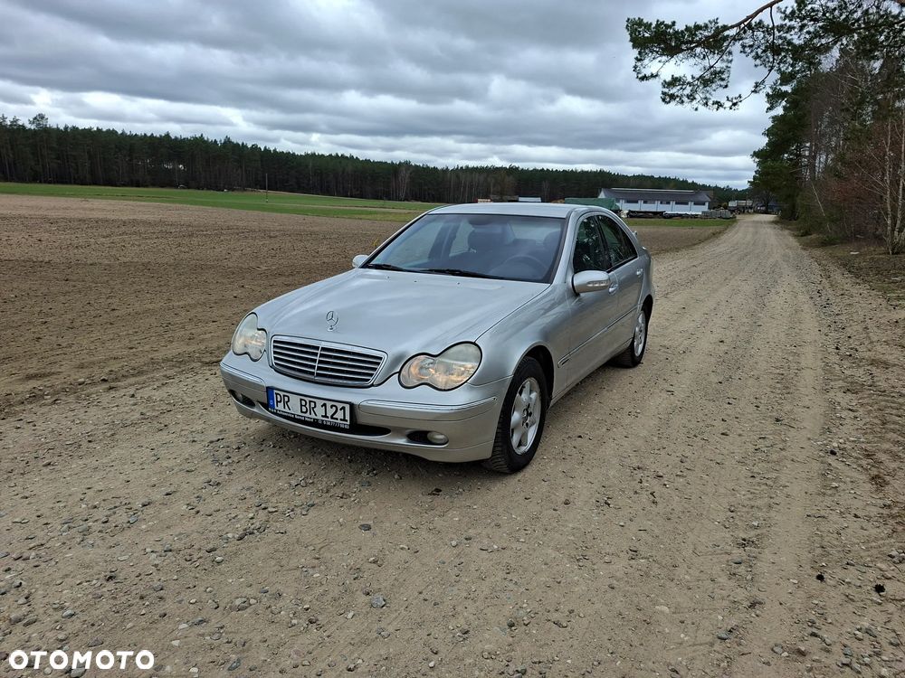 Mercedes-Benz Klasa C 180 Avantgarde - 2