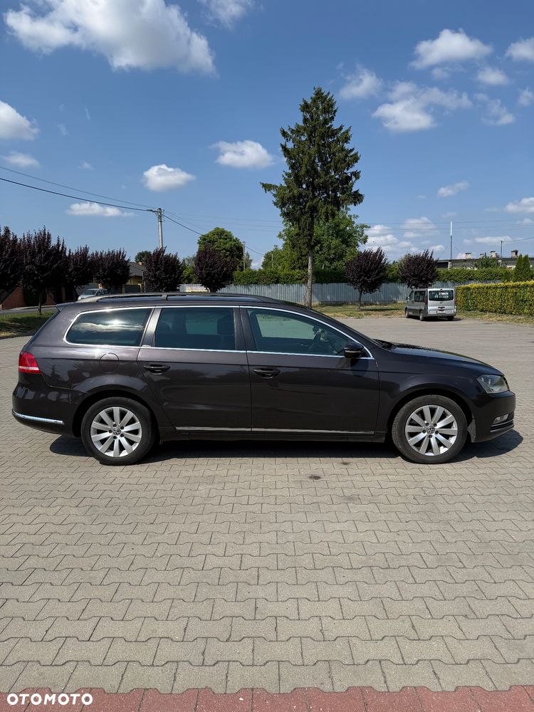 Volkswagen Passat - 7