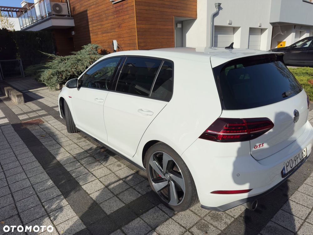 Volkswagen Golf 2.0 TSI BMT GTI Performance DSG - 3