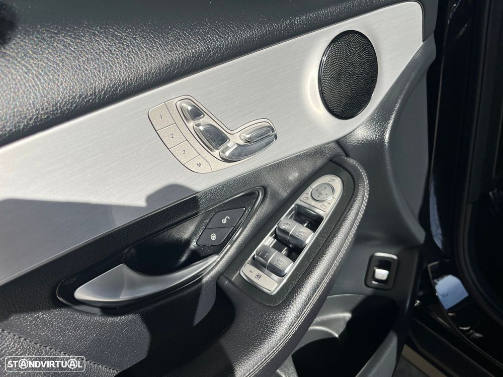 Mercedes-Benz GLC 300 de 4Matic 9G-TRONIC AMG Line - 16
