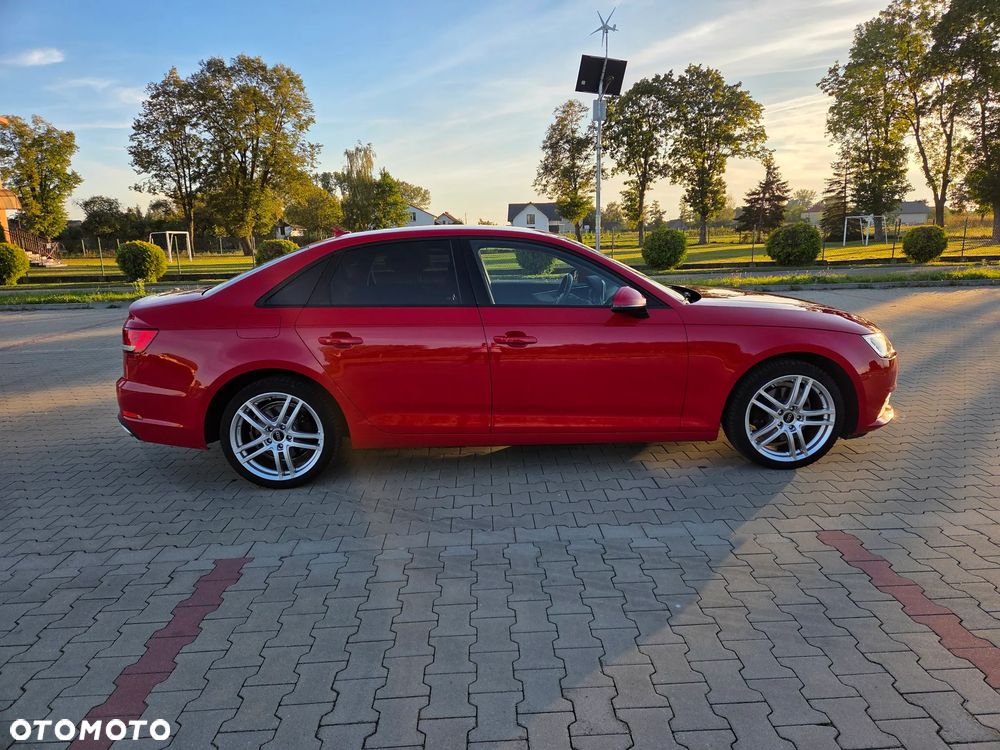 Audi A4 Limousine - 3