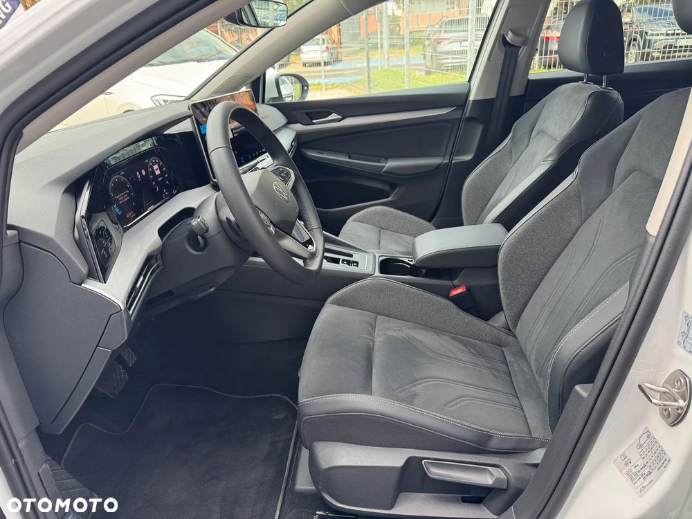 Volkswagen Golf 1.5 eTSI EVO Life DSG - 12