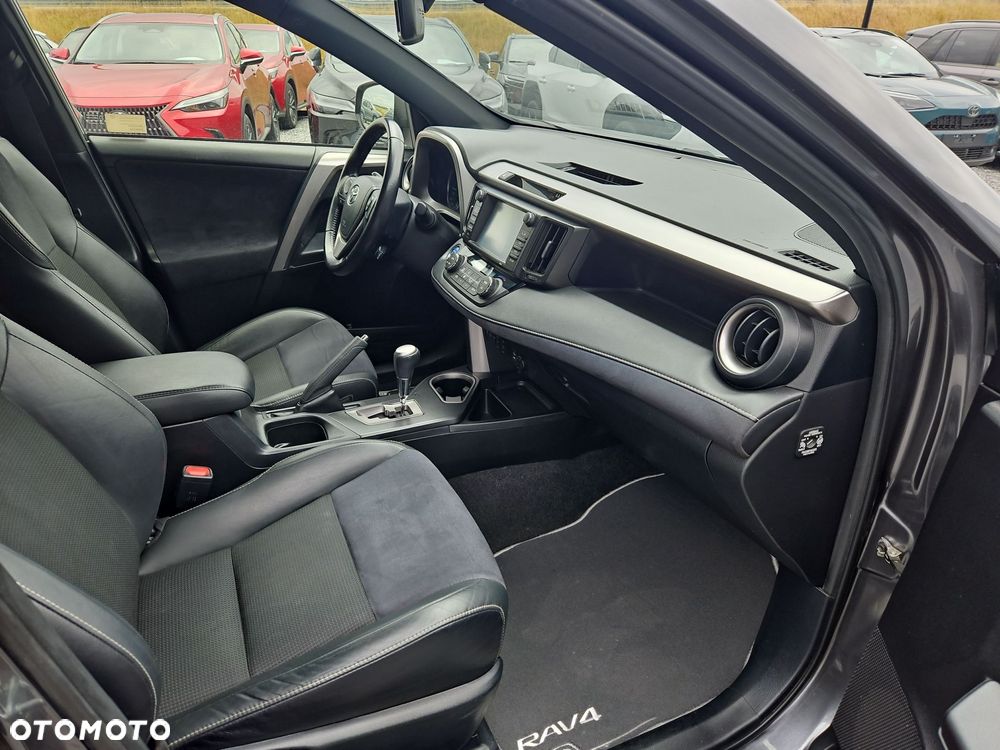 Toyota RAV4 Hybrid Style 4x2 - 10