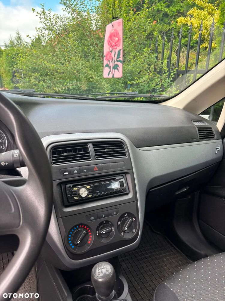 Fiat Punto - 4