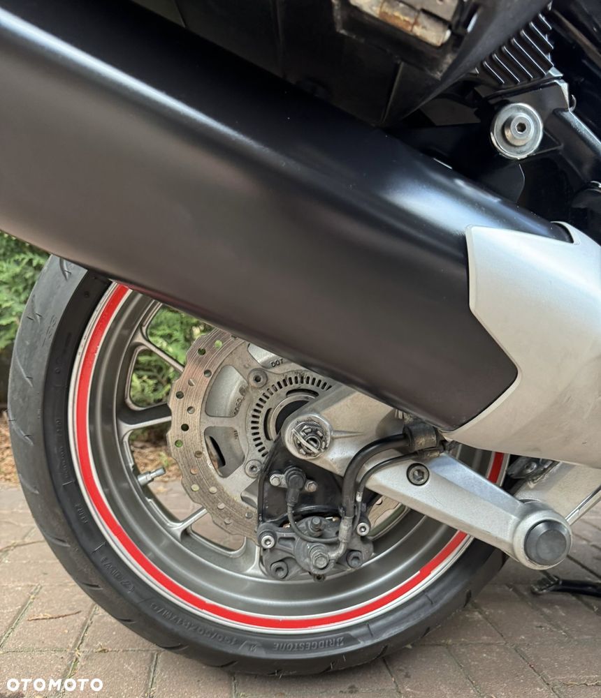 Kawasaki GTR - 6