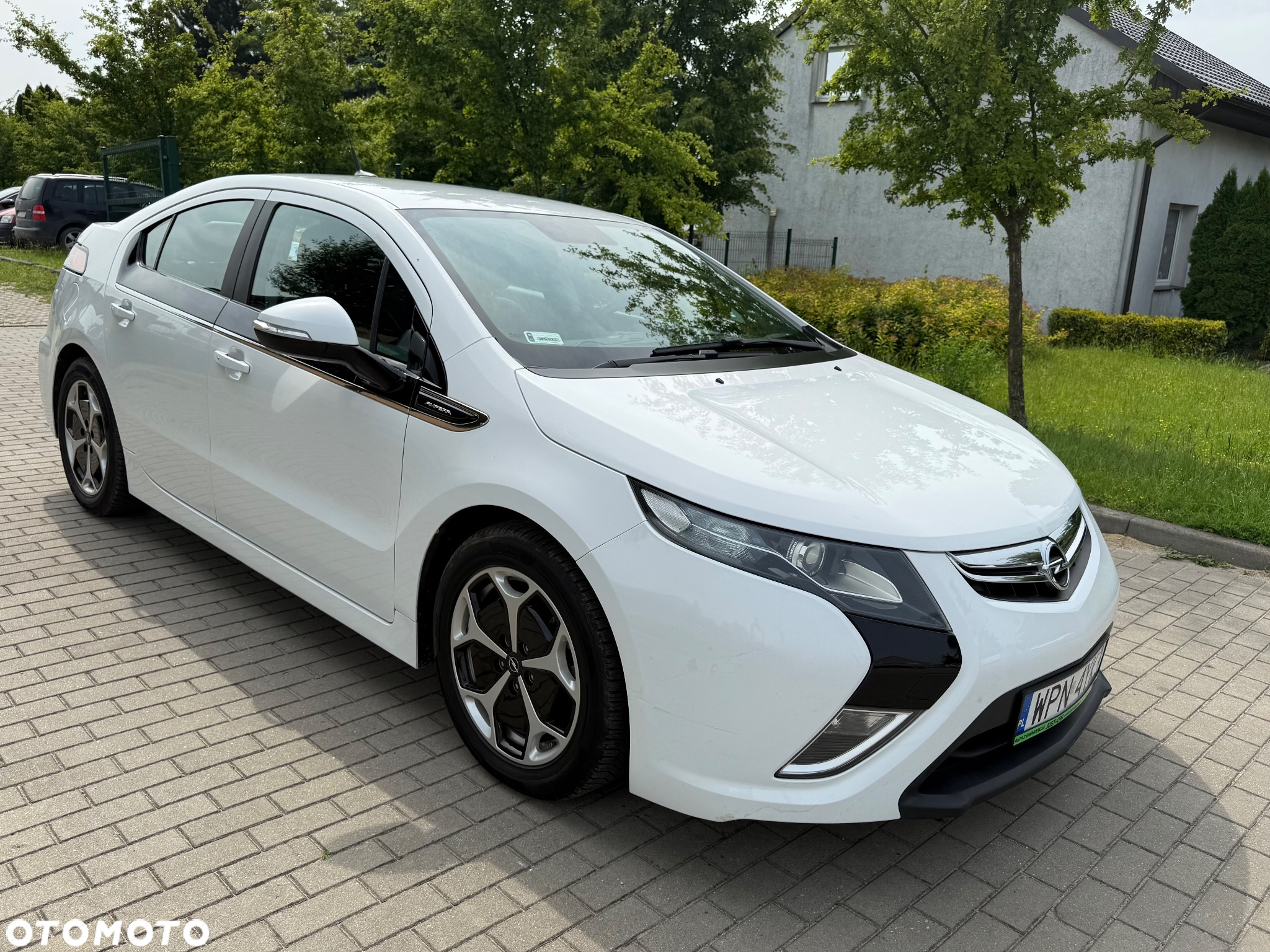 Opel Ampera - 8