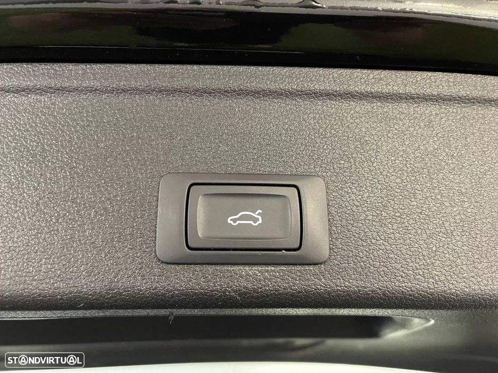 Audi A4 Avant 30 TDI Advanced S tronic - 35