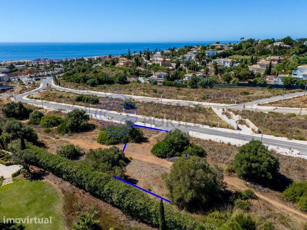 Localização Premium | Projeto para Moradia de 220 m2 com Vista Mar - Grande imagem: 3/9