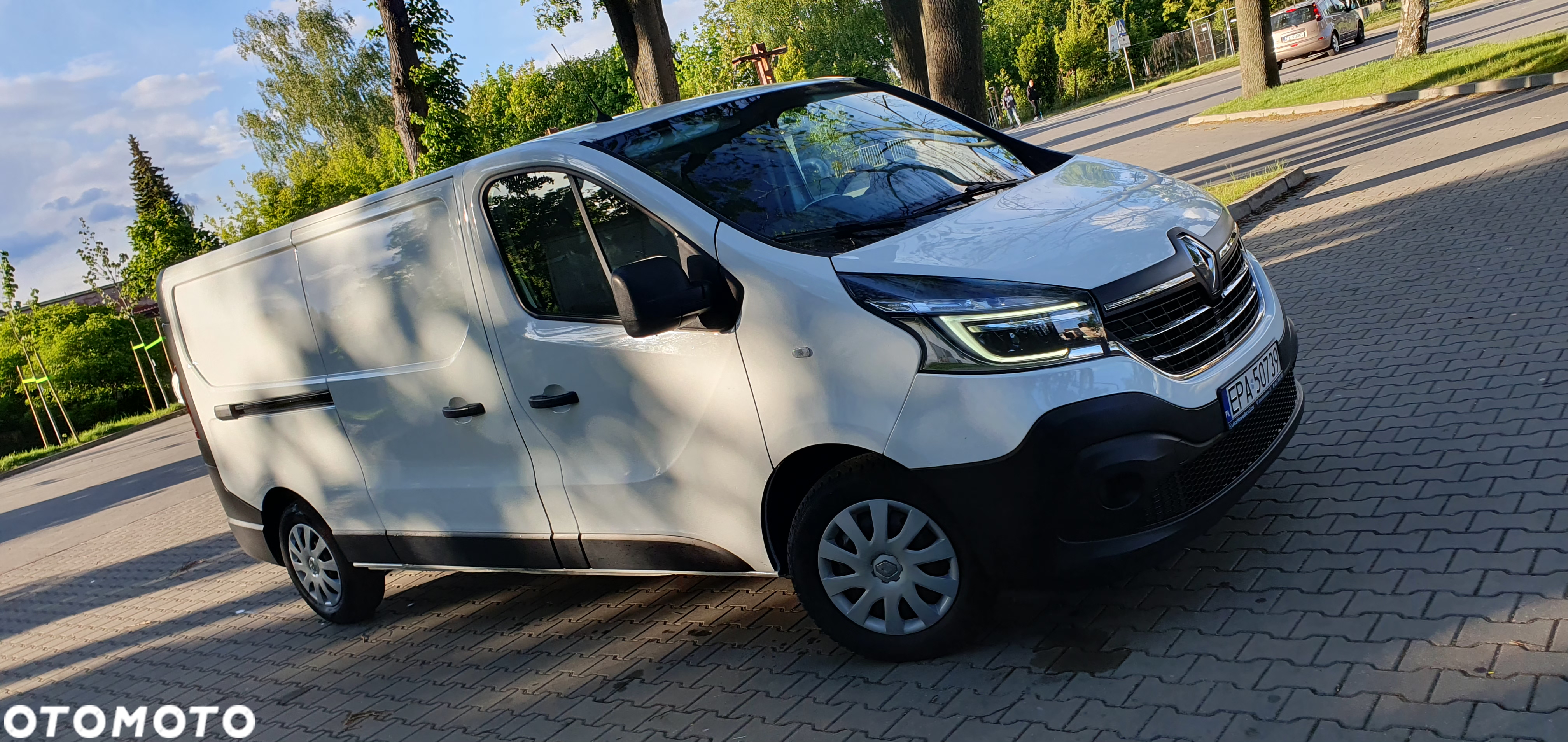 Renault Trafic - 15