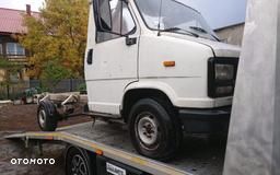 Peugeot J5 - 1