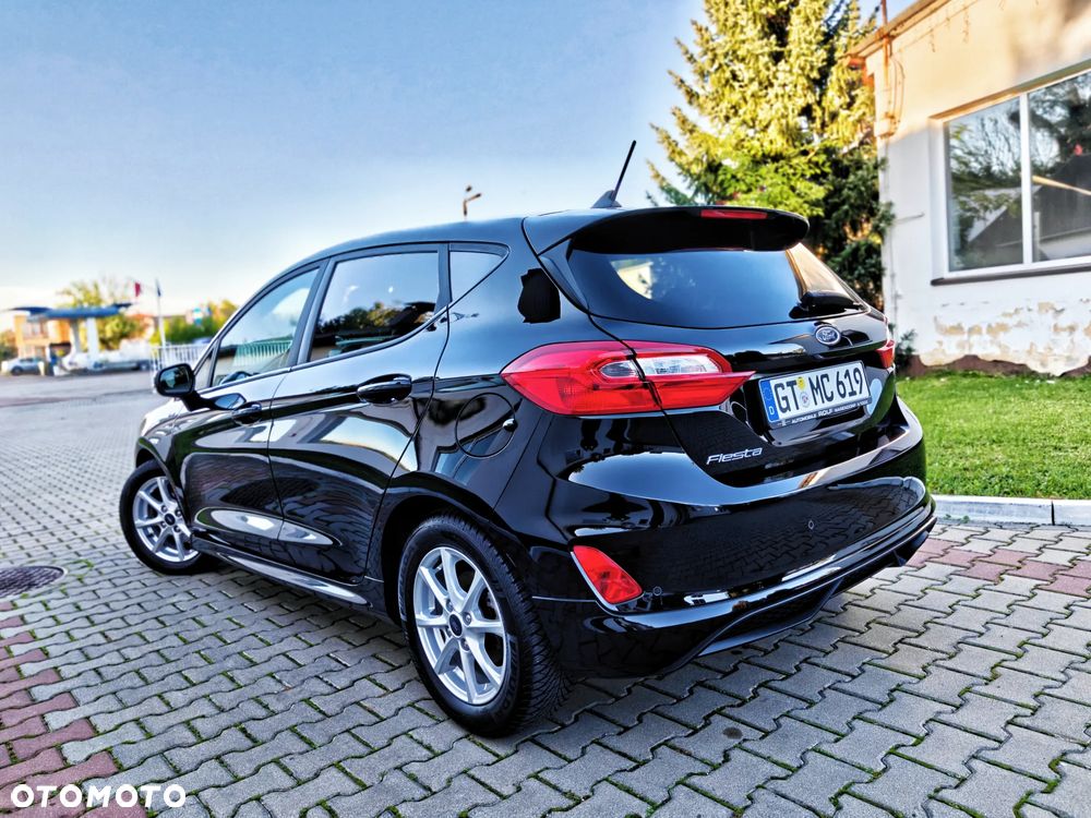 Ford Fiesta - 16