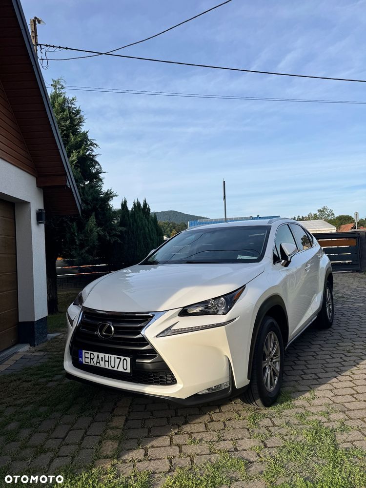 Lexus NX 200t - 2