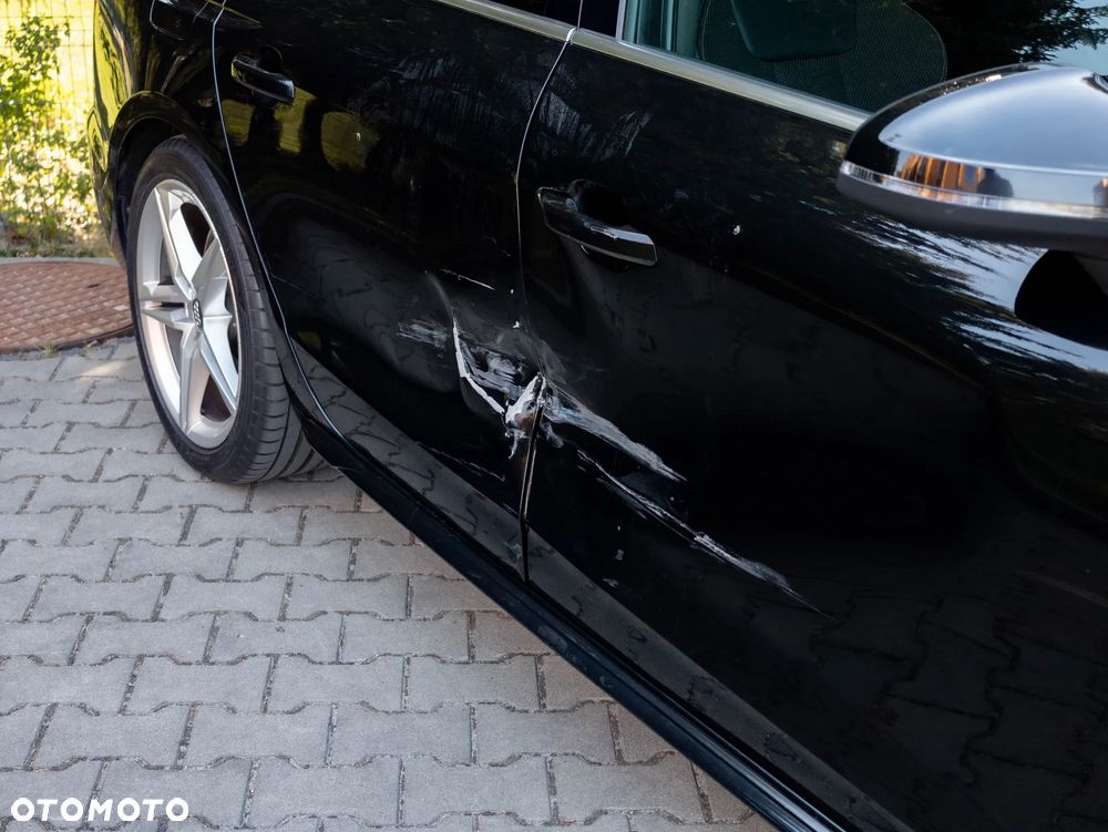 Audi A4 Avant 40 TDI quattro S tronic S line - 8