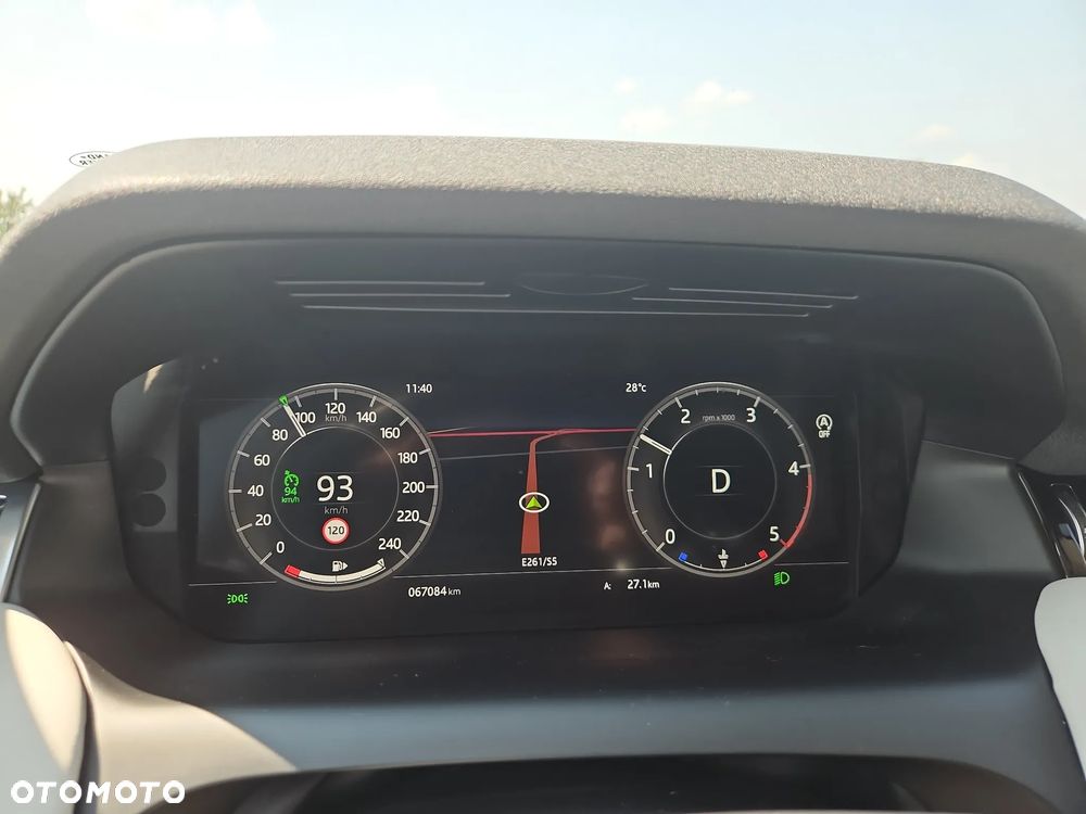 Land Rover Discovery Sport 2.0 D180 SE - 10