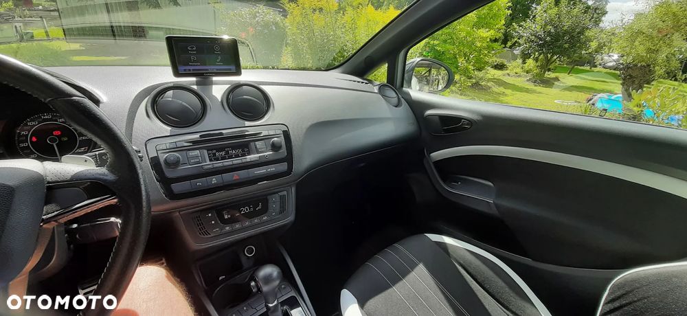 Seat Ibiza SC 1.4 TSI Cupra DSG - 9