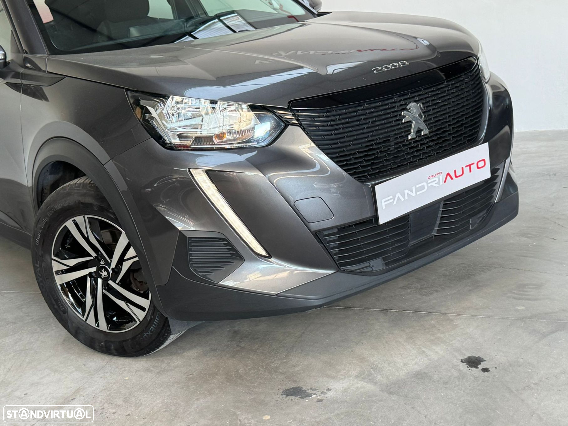 Peugeot 2008 1.2 PureTech Active - 4