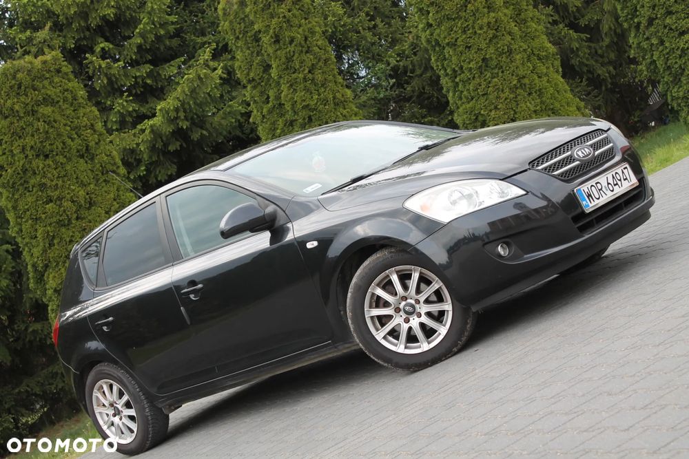 Kia Ceed 2.0 Optimum - 4
