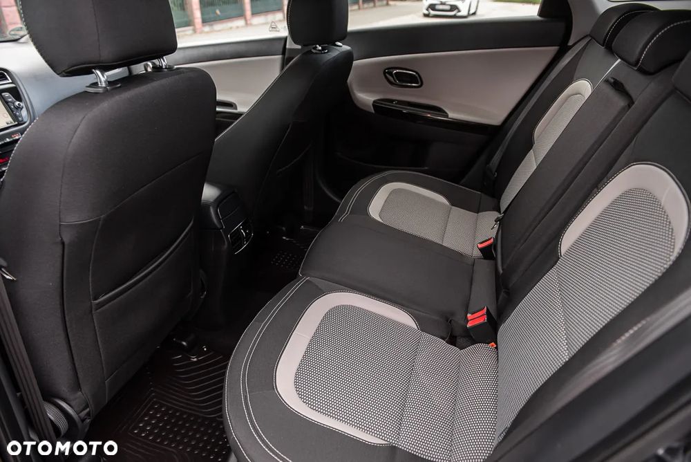 Kia Ceed 1.6 CRDi 136 ISG UEFA EURO 2016 - 28