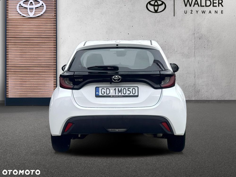 Toyota Yaris 1.5 Comfort CVT - 6