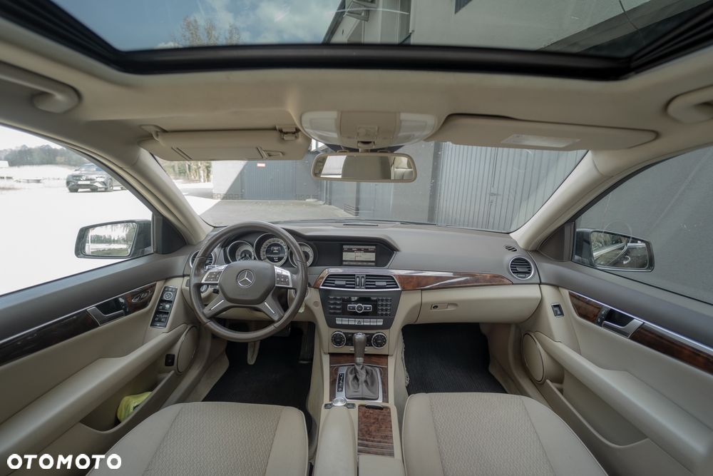 Mercedes-Benz Klasa C 220 d 9G-TRONIC - 6