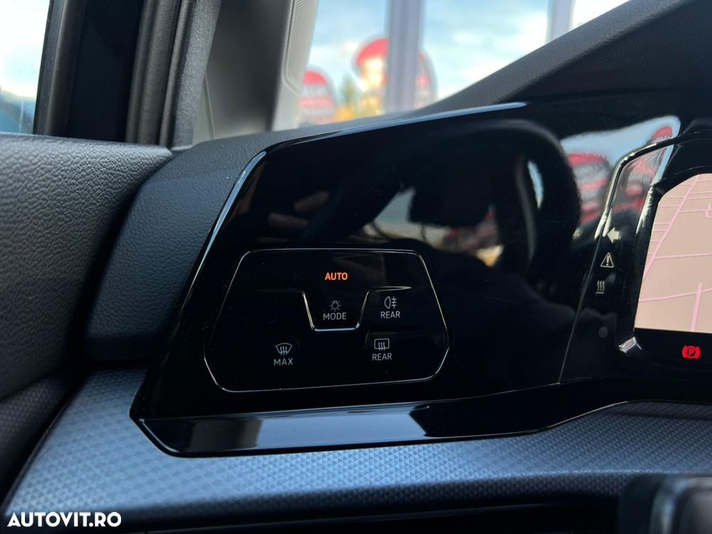 VOLKSWAGEN Golf 2022 — imagine 58