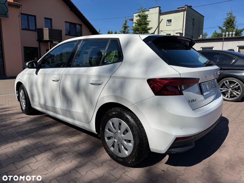 Skoda Fabia 1.0 Ambition - 4