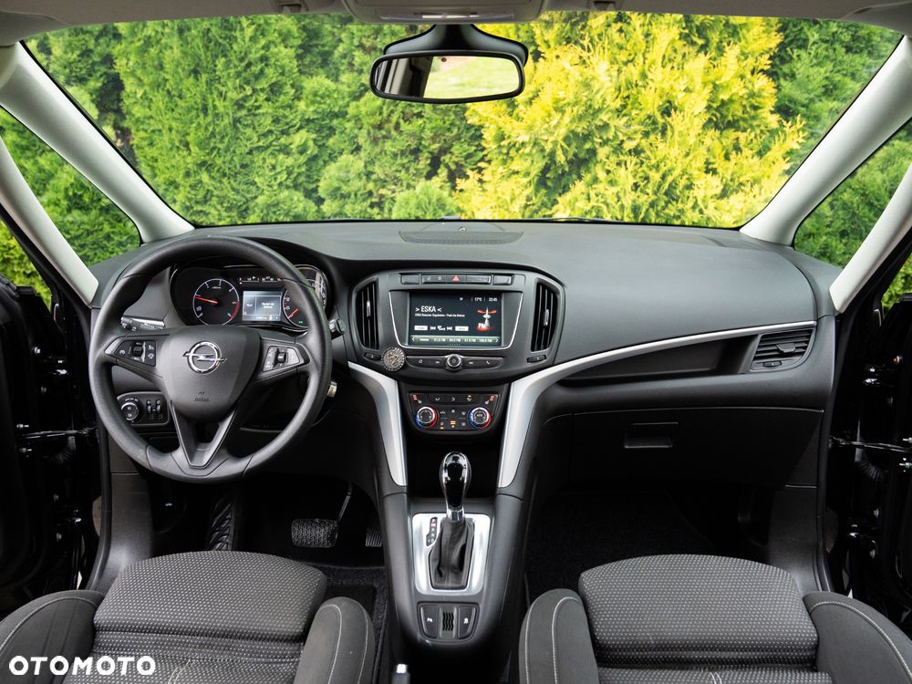 Opel Zafira 2.0 D (CDTI) Automatik Edition - 27