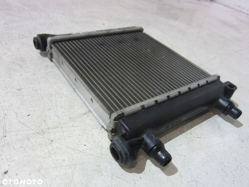 BMW X1 F48 CHŁODNICA WODY DODATKOWA WLOT 7342495 7634565 KANAŁ 17117634565 - 8