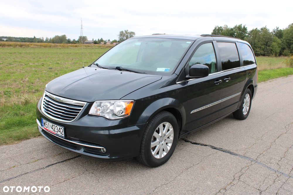 Chrysler Town & Country 3.6 Limited - 1