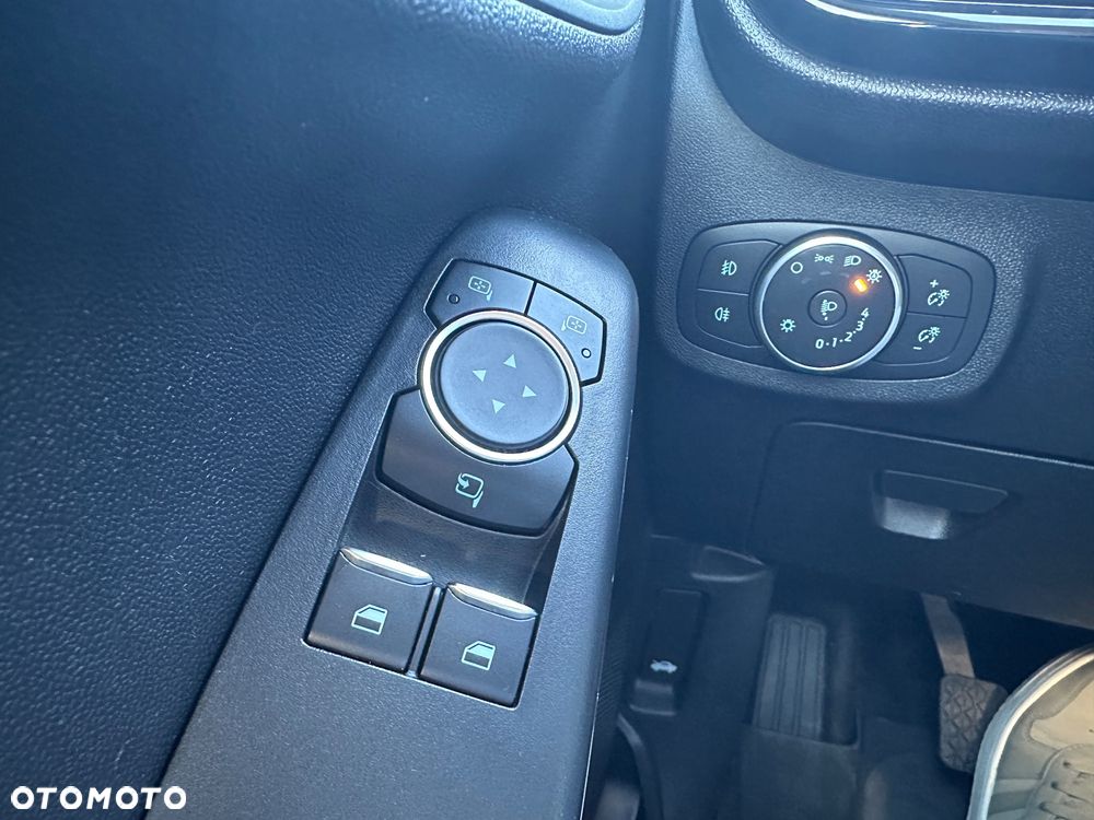 Ford Fiesta 1.1 Titanium - 13