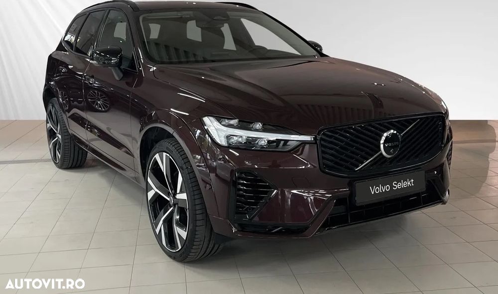 Volvo XC 60 T6 AWD AT PHEV Plus Dark - 3