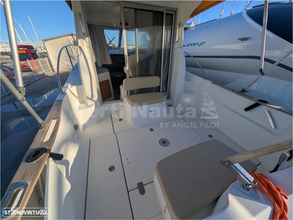 Beneteau Antares 7 - 12