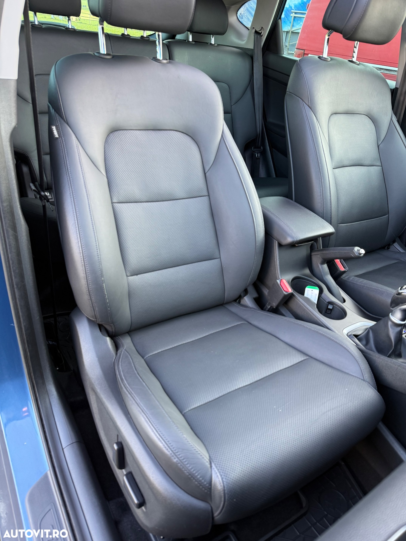Hyundai Tucson 2.0 CRDI 4WD Style - 11
