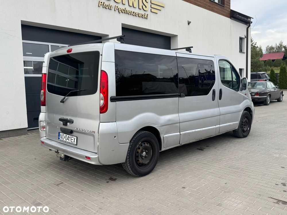 Opel Vivaro - 9