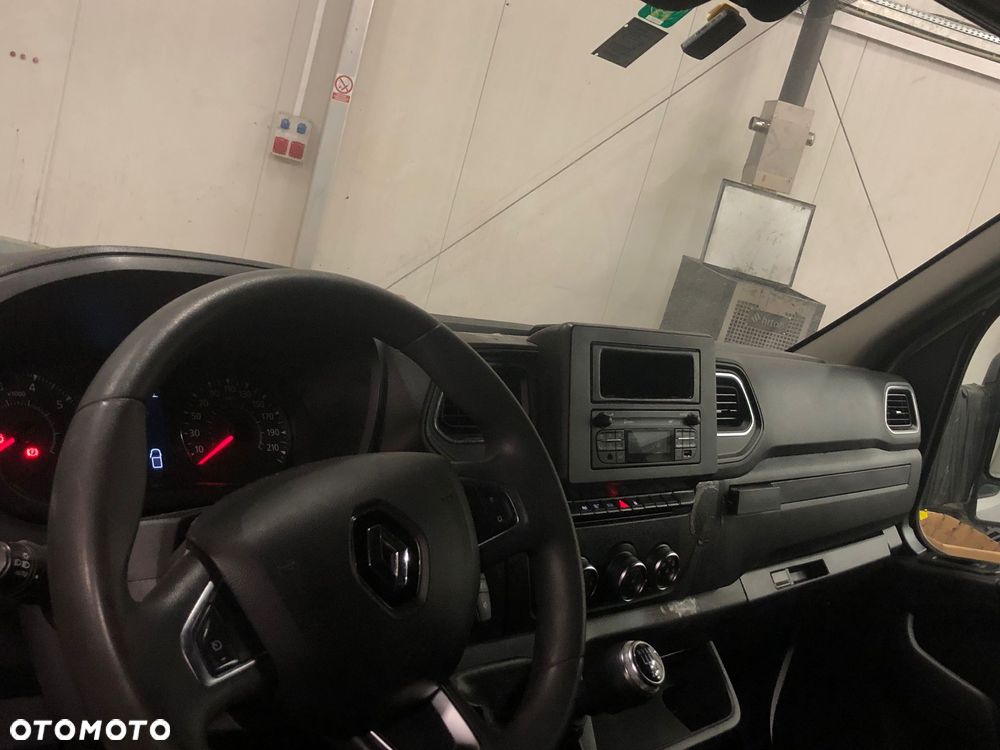 Renault Master III - 6