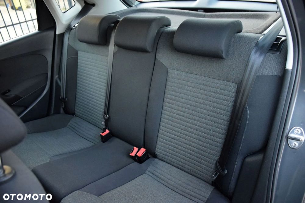 Volkswagen Polo 1.2 Team - 15