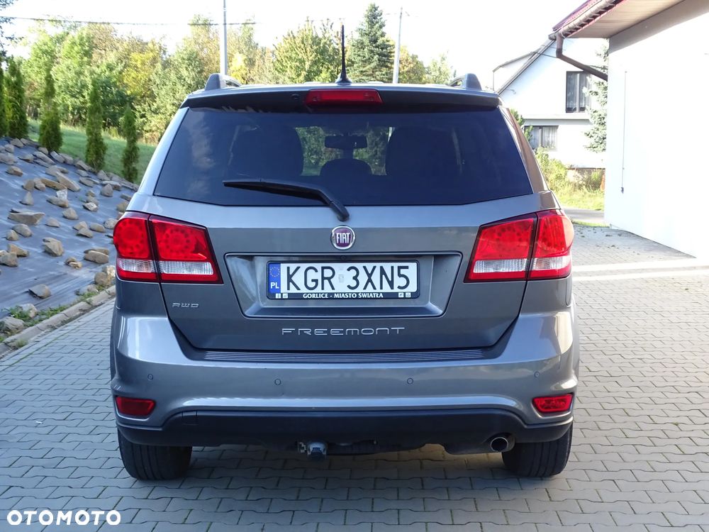 Fiat Freemont 2.0 Multijet Lounge AWD - 5