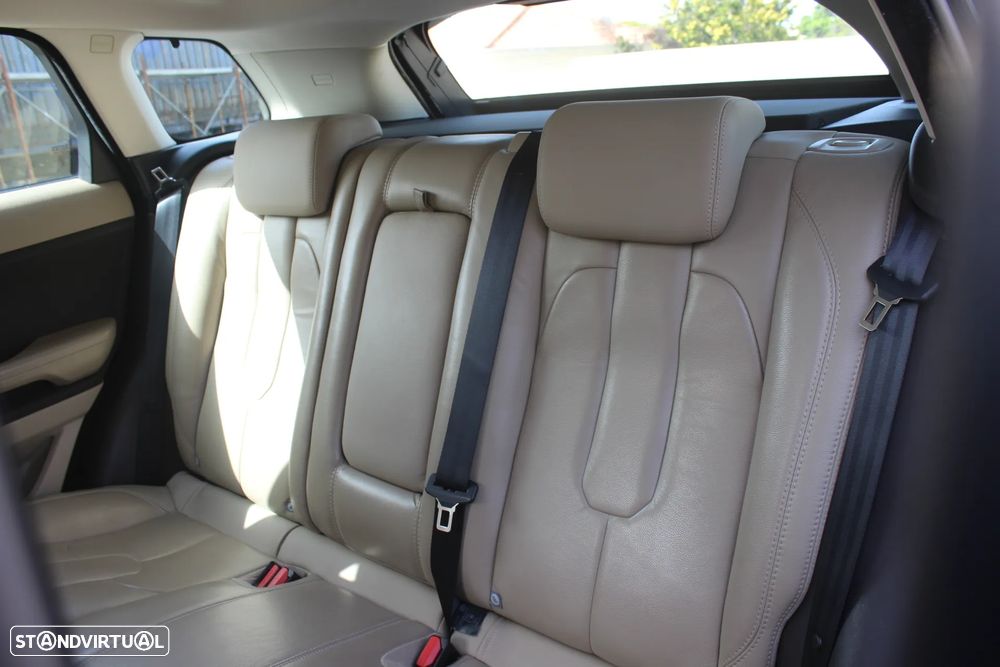 Land Rover Range Rover Evoque 2.2 eD4 Dynamic - 19