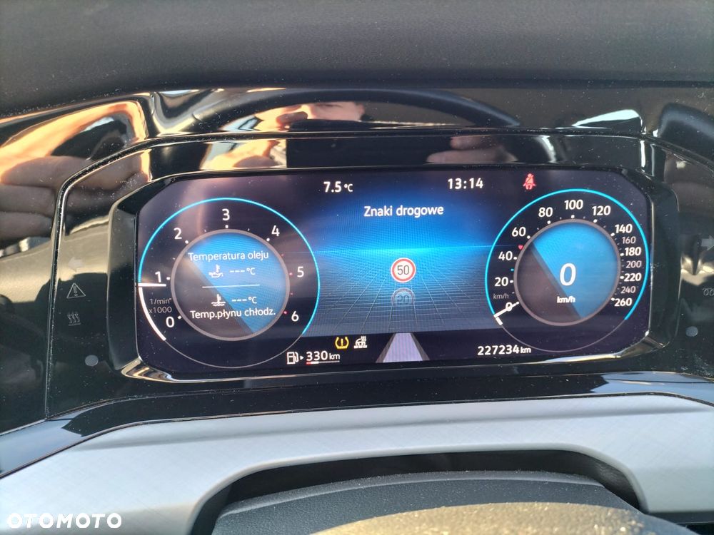 Volkswagen Golf 2.0 TDI - 13