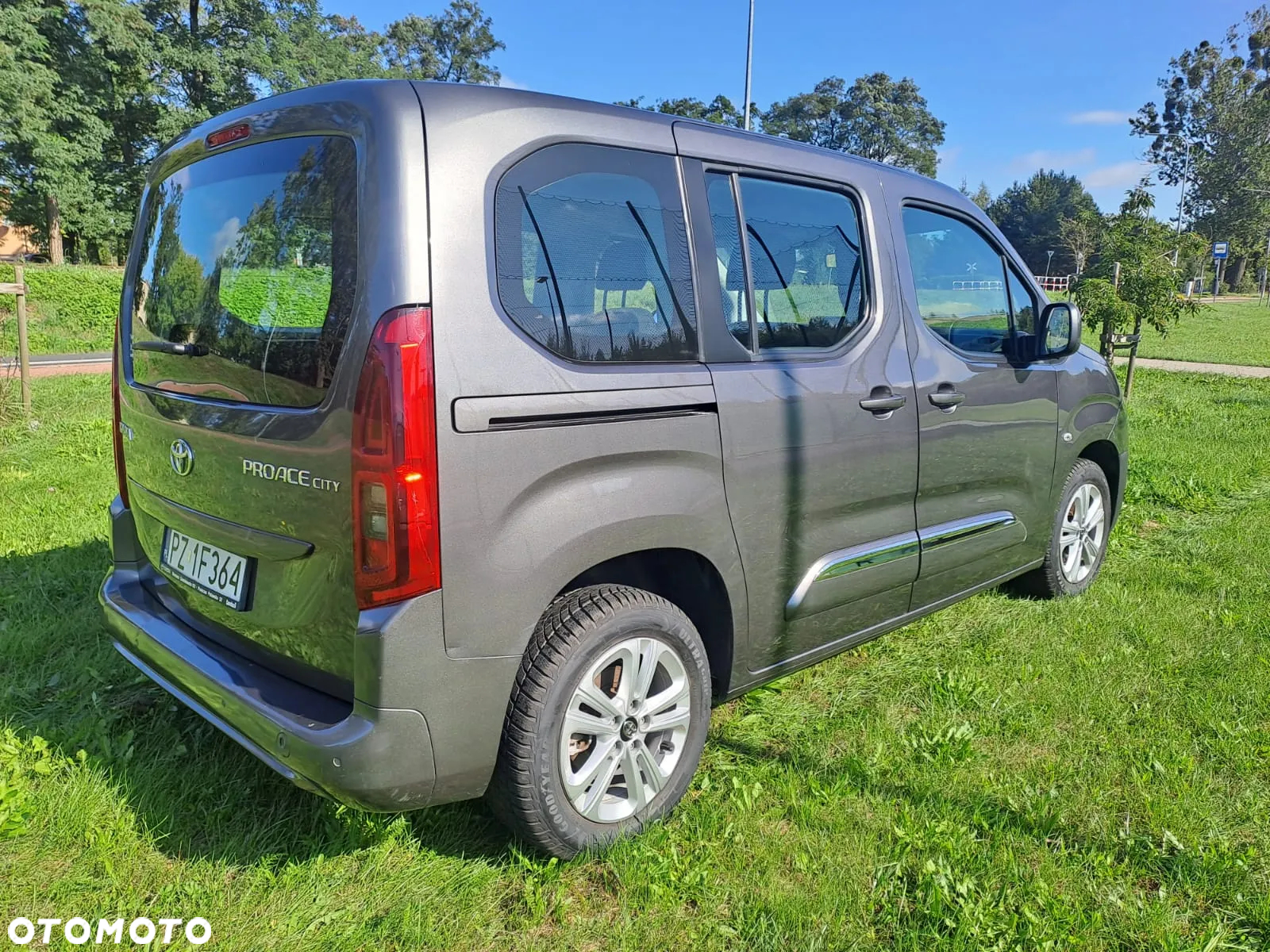 Toyota Proace City Verso Long 1.5 D-4D Family - 6